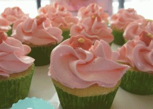 fondant Pink Flower Cupcakes