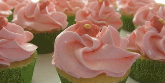 fondant Pink Flower Cupcakes