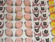 Farm Yard Animal upcakes, fondant sheep, pigs, chicks, chickens, pig cupcakes
