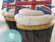 Union Jack Cupcakes, British cupcakes, british flag cupcakes, fondant union jack, queens guard cupcakes