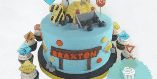 fondant digger, street signs, sculpted digger cake, Construction birthday party cake, construction cupcakes.